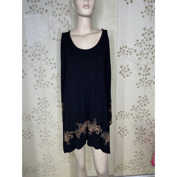 Joyous & Free Tops - Joyous & Free Black Embroidered Long Sleeve Top XL